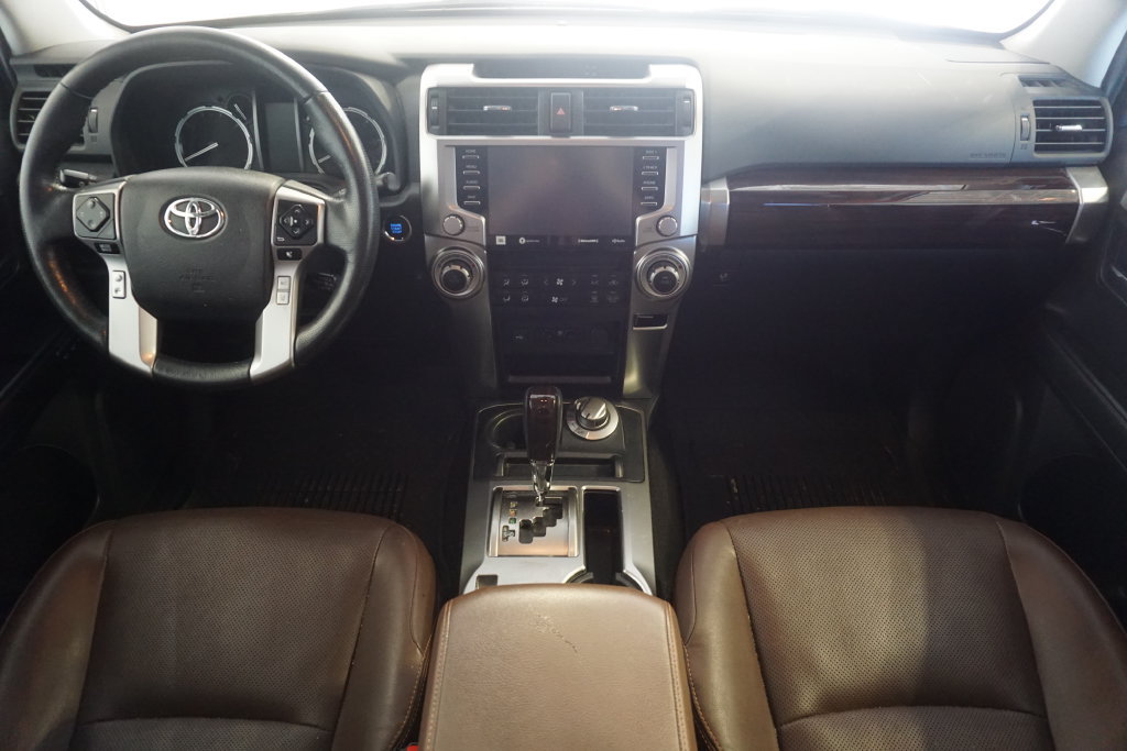 Used 2023 Toyota 4Runner Limited AWD/4WD image 27