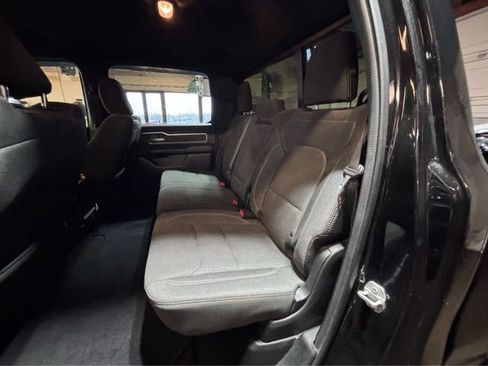 Used 2020 RAM 1500 Big Horn AWD/4WD image 11