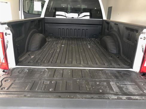 Used 2025 Ford F250 Lariat w/ Chrome Package image 11