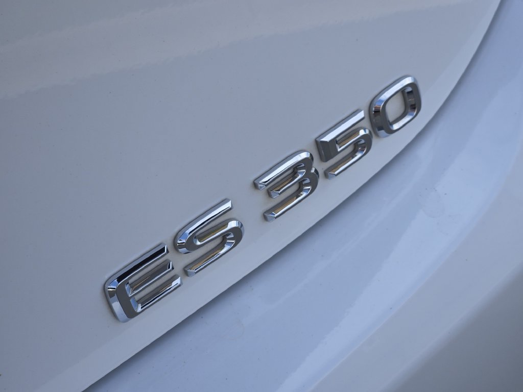 Used 2025 Lexus ES 350 F Sport FWD image 11