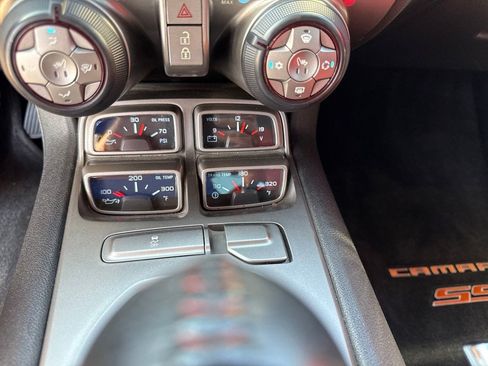 Used 2010 Chevrolet Camaro SS w/ RS Package RWD image 21