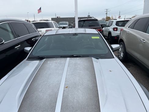 Used 2010 Ford Mustang Coupe image 23