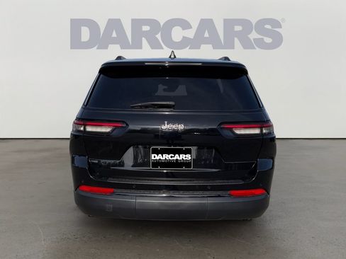 Used 2022 Jeep Grand Cherokee L Laredo AWD/4WD image 6
