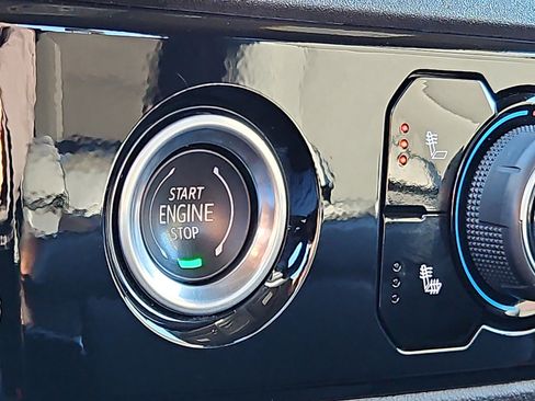 Certified 2023 Chevrolet Silverado 1500 LT image 22