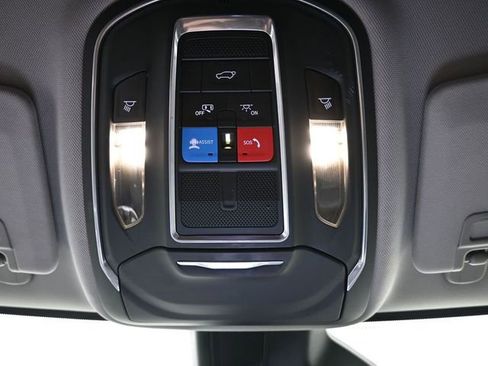 Used 2022 Jeep Grand Cherokee L Limited image 46