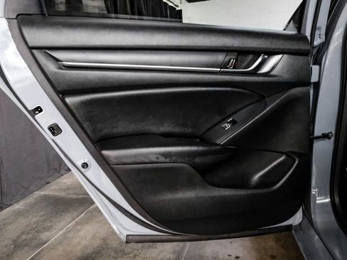 Used 2022 Honda Accord Sport image 42