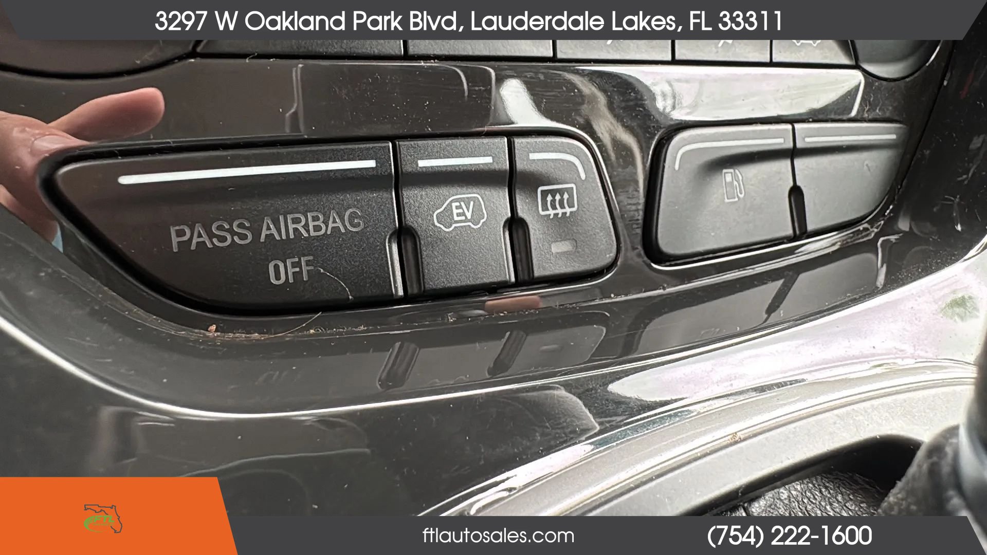 Used 2014 Ford C-MAX Energi SEL w/ Equipment Group 301A FWD image 60