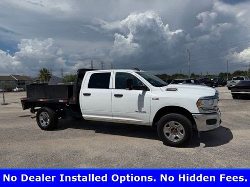 Used 2022 RAM 2500 Tradesman w/ Chrome Appearance Group AWD/4WD image 2