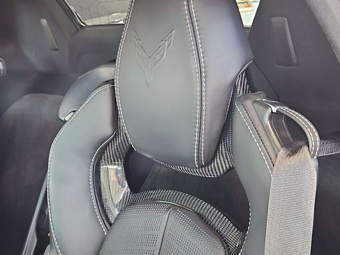 Used 2023 Chevrolet Corvette Stingray Preferred Conv w/ Z51 Performance Package RWD image 29