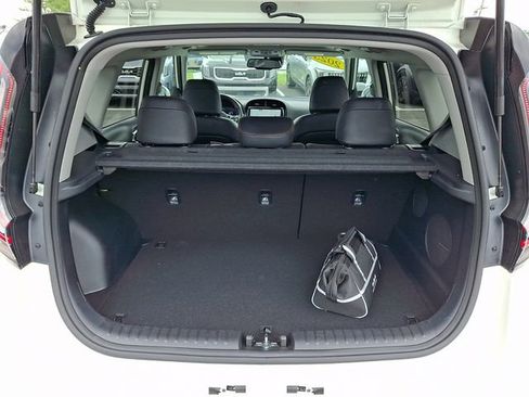 Used 2023 Kia Soul GT-Line w/ GT-Line Technology Package FWD image 29