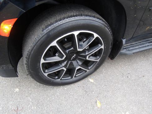 Used 2021 Chevrolet Tahoe RST image 37