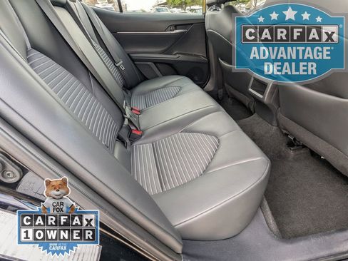 Used 2024 Toyota Camry SE FWD image 19