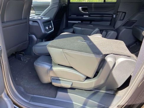 New 2026 Ford Expedition Max Platinum w/ Stealth Appearance Package AWD/4WD image 8