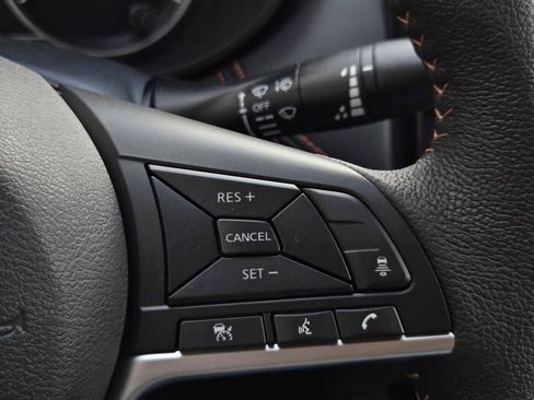 New 2025 Nissan Versa SR w/ Trunk Package image 24