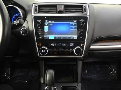 Used 2018 Subaru Outback 2.5i Limited image 27