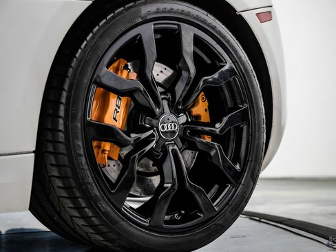 Used 2010 Audi R8 V10 image 98