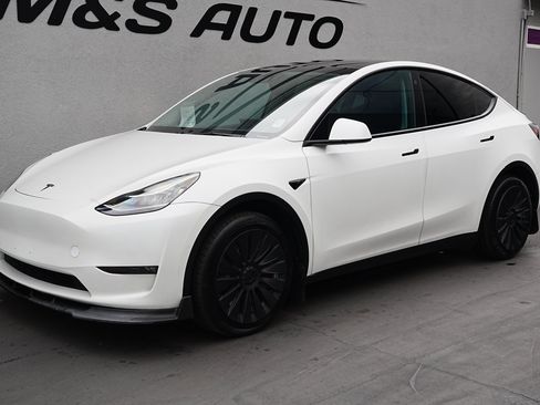 Used 2021 Tesla Model Y Long Range image 7