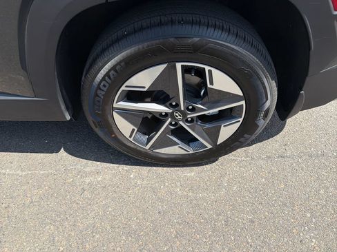 Used 2025 Hyundai Tucson SEL AWD/4WD image 31