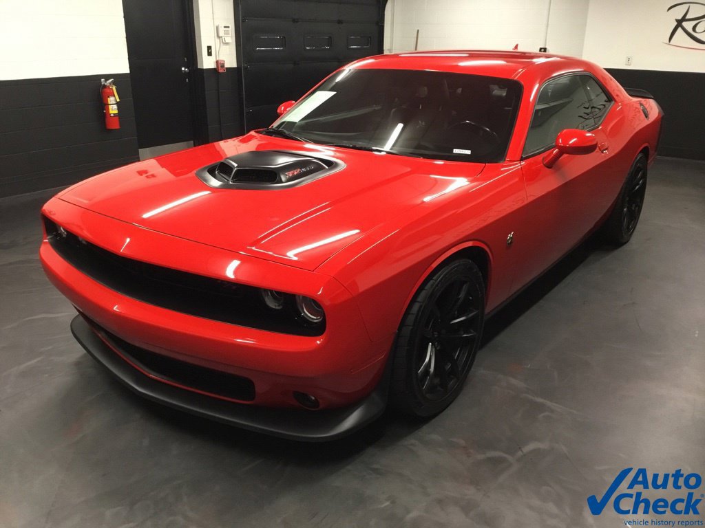 Used 2021 Dodge Challenger R/T Scat Pack w/ Shaker Package RWD image 3