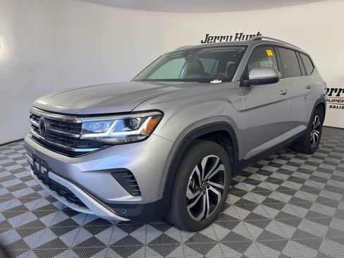 Used 2023 Volkswagen Atlas SEL AWD/4WD image 1