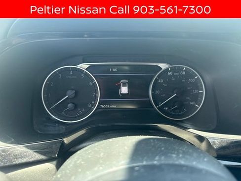 Used 2023 Nissan Pathfinder SL w/ SL Premium Package FWD image 9