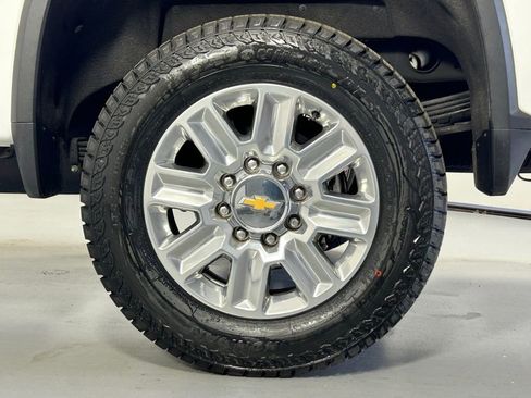 Used 2024 Chevrolet Silverado 2500 High Country w/ High Country Premium Package image 43
