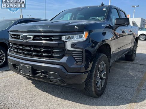 Used 2022 Chevrolet Silverado 1500 RST image 3