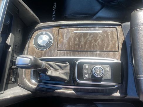 Used 2024 Nissan Armada Platinum w/ Captain's Chairs Package image 30