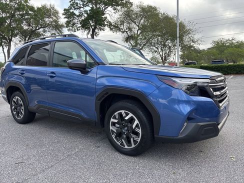 Used 2026 Subaru Forester Premium image 1