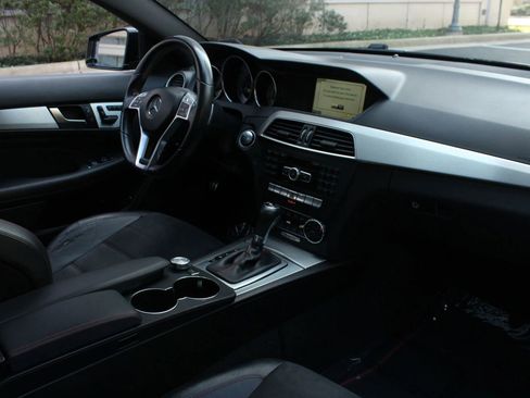 Used 2014 Mercedes-Benz C 350 4MATIC Coupe image 17