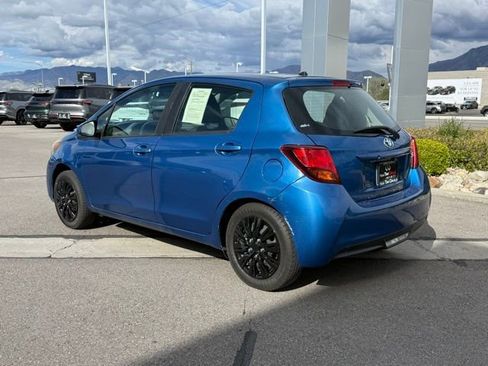 Used 2015 Toyota Yaris L FWD image 7