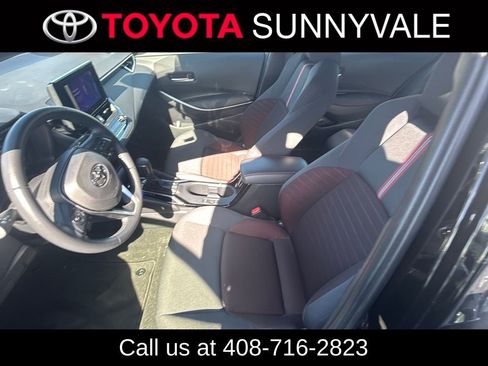 Certified 2023 Toyota Corolla SE w/ SE Premium Package image 5