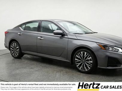 Used 2025 Nissan Altima 2.5 SV