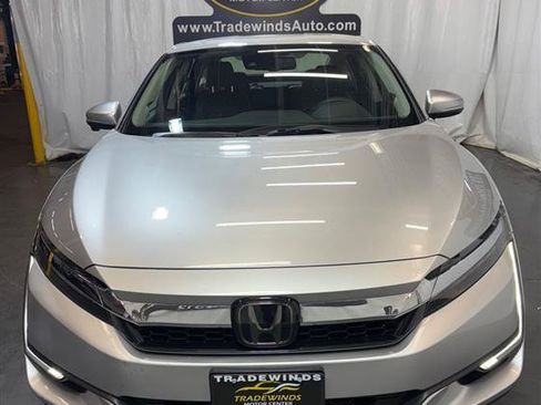 Used 2021 Honda Clarity Plug-In Hybrid image 3