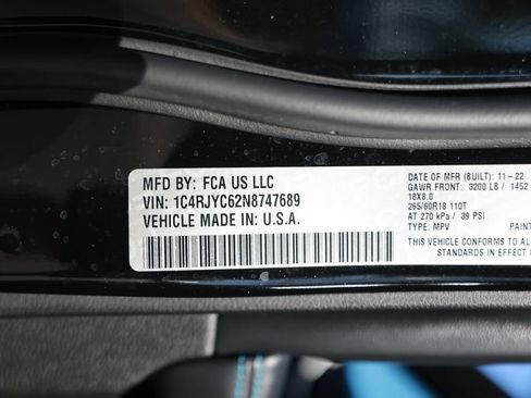 Used 2022 Jeep Grand Cherokee Trailhawk w/ Advanced Protech Group II AWD/4WD image 40