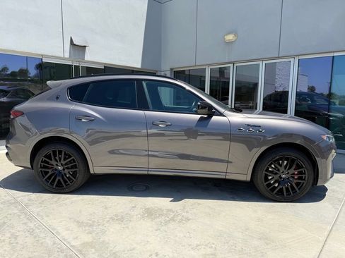 Certified 2023 Maserati Levante Modena AWD/4WD image 3