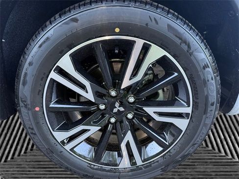 New 2026 Mitsubishi Eclipse Cross SEL image 35