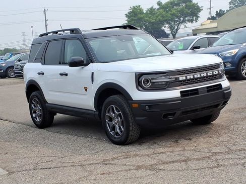 Used 2023 Ford Bronco Sport Badlands AWD/4WD image 7