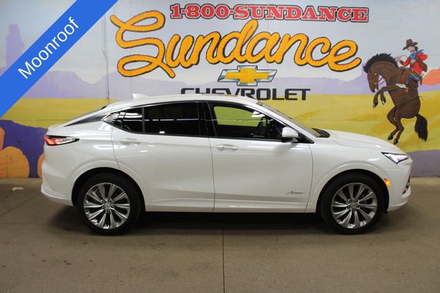 Certified 2025 Buick Envista Avenir FWD image 1