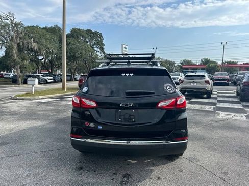 Used 2019 Chevrolet Equinox LT FWD image 4