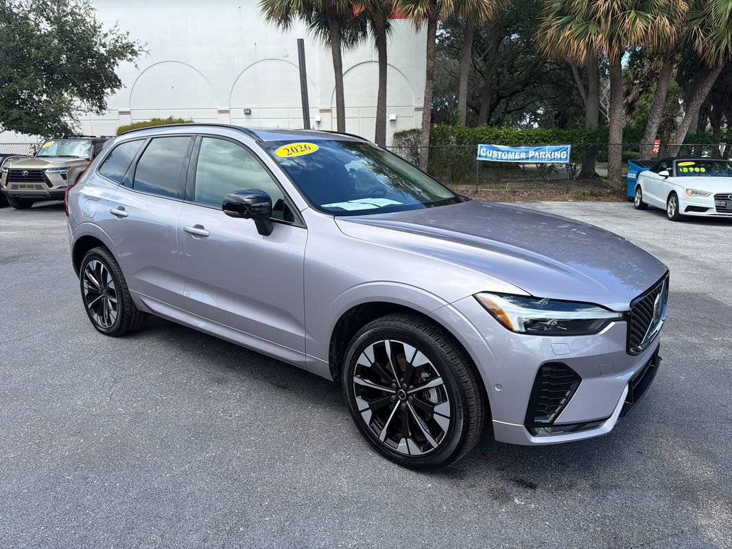 Used 2026 Volvo XC60 B5 Plus AWD/4WD image 7