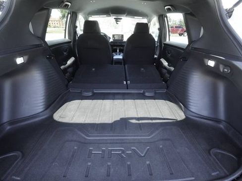 Used 2024 Honda HR-V Sport image 25
