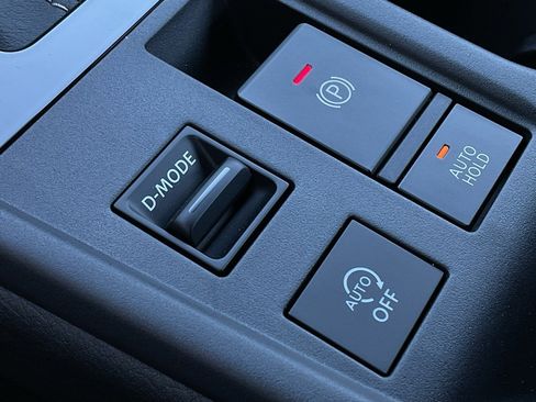 New 2026 Nissan Sentra SV image 34