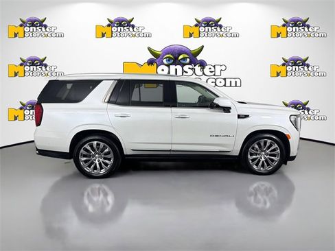 Used 2024 GMC Yukon Denali image 4