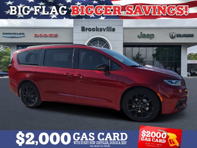 New 2026 Chrysler Pacifica Select w/ S Appearance Package FWD image 1