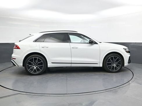 Used 2020 Audi SQ8 Premium Plus w/ Driver Assistance Package image 3