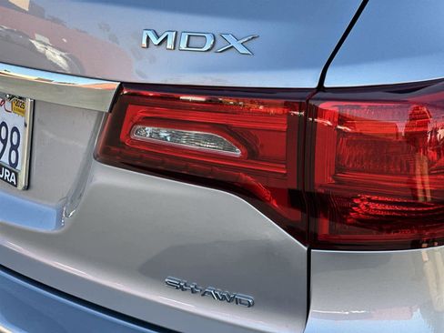Certified 2018 Acura MDX SH-AWD w/ Technology Package image 7