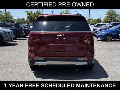Used 2023 Kia Carnival SX FWD image 3