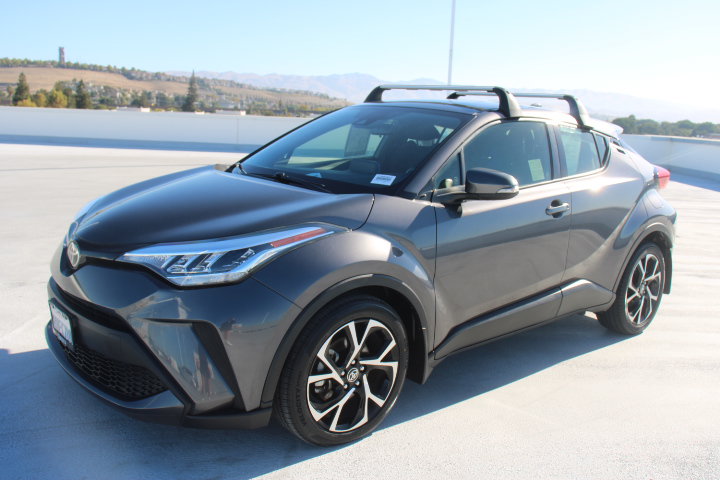 Used 2021 Toyota C-HR XLE FWD image 6