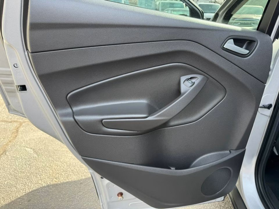 Used 2015 Ford Escape SE AWD/4WD image 15